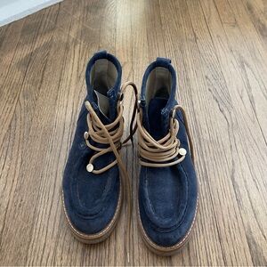 Boden Gowrie ankle boots. Size 36. Navy Blue